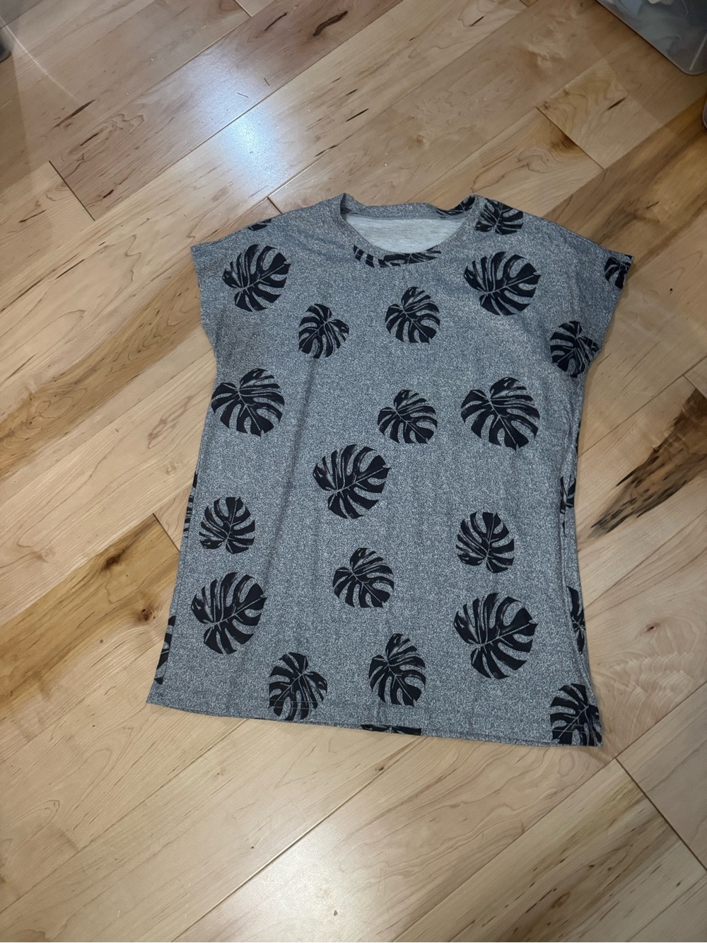 Women’s Gray Short Sleeve Top with Black Leaf Print